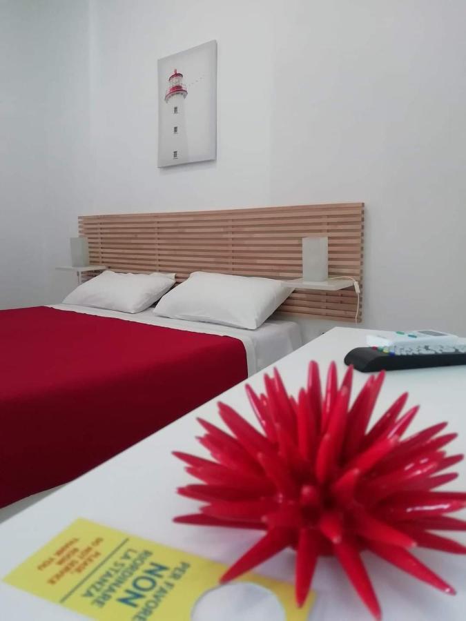 B&B Sole Mare Vento Maruggio Exterior photo